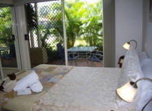 Alexander Lakeside Bed And Breakfast - Tourism Caloundra 0