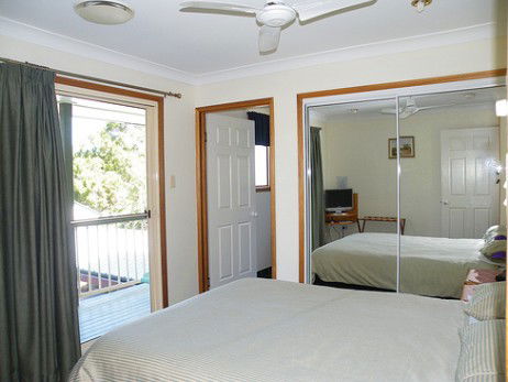Bay Bed And Breakfast - Tourism Caloundra 1