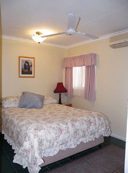 Bay Bed And Breakfast - Tourism Caloundra 2