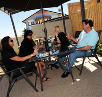 Gladstone Heights Executive Apartments - Tourism Caloundra