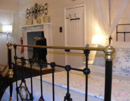 Reppels Bed And Breakfast - Tourism Caloundra 3