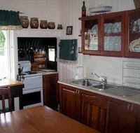Dillons Cottage - Tourism Caloundra