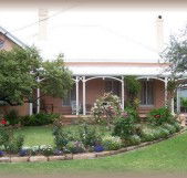 Guy House Bed and Breakfast - Tourism Caloundra