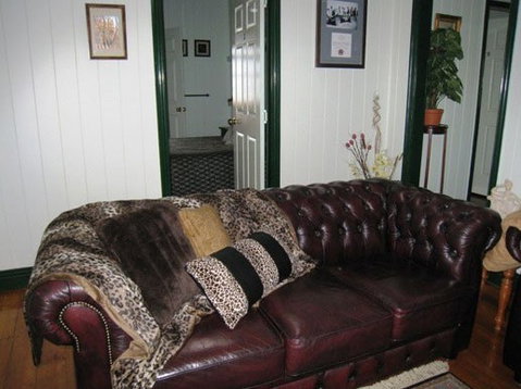 Pitstop Lodge Guesthouse And Bed And Breakfast - Tourism Caloundra 4
