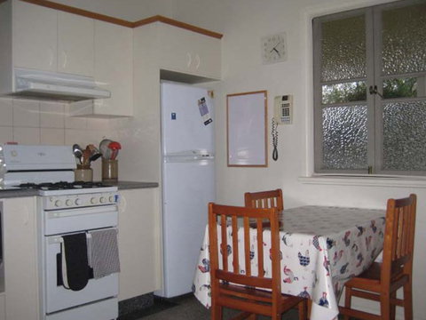 Hope Cottage Country Retreat At Assmanshausen Winery - Tourism Caloundra 1