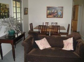 Hope Cottage Country Retreat At Assmanshausen Winery - Tourism Caloundra 5