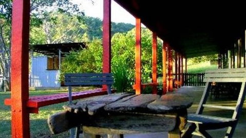 Katandra Mountain Farm House - Tourism Caloundra 4