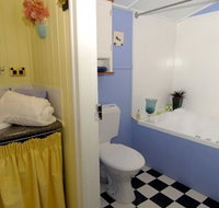 Thistledown Country Retreat - Tourism Caloundra