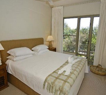 Claytons On Cylinder Beach Front Apartments - Tourism Caloundra 2