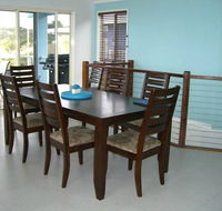 Blue Ocean View Beach House - Tourism Caloundra
