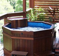 Ravensbourne Escape Tree Tops - Tourism Caloundra