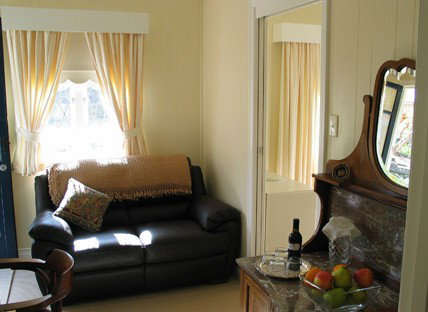 Beccles On Margaret B And B - Tourism Caloundra 4