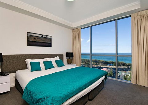 Ocean Pacific Resort - Tourism Caloundra 3