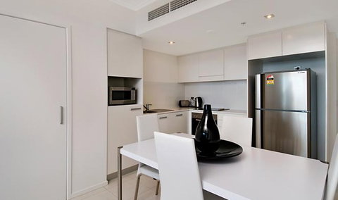 Ocean Pacific Resort - Tourism Caloundra 4