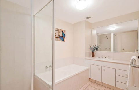 Champelli Palms Luxury Apartments - Tourism Caloundra 1