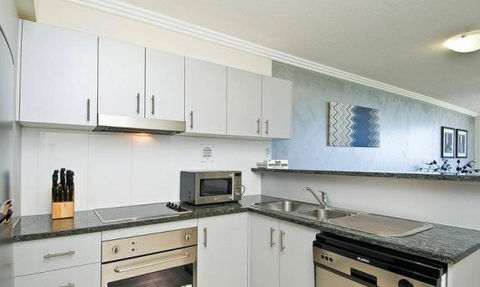 Aqualine Apartments - Tourism Caloundra 3