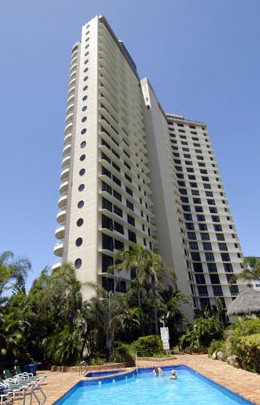 BreakFree Acapulco - Tourism Caloundra 1