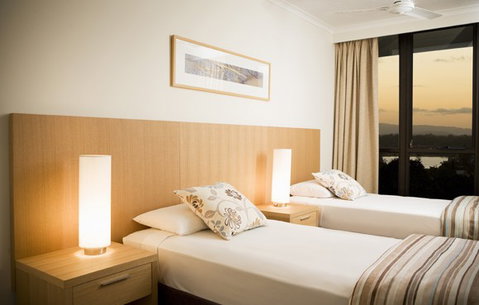 BreakFree Beachpoint Apartments - Tourism Caloundra 1