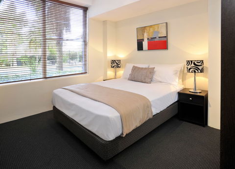 Sleep And Go Hotel, Preston - Tourism Caloundra 2
