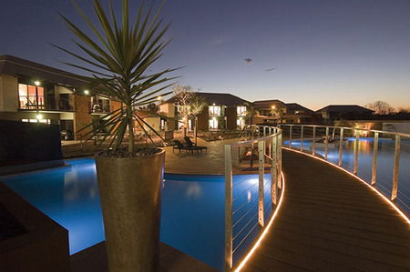 Oaks Cable Beach Sanctuary - Tourism Caloundra 0
