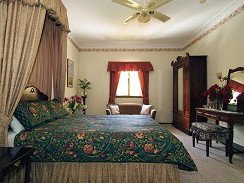 Holberry House - Tourism Caloundra 0