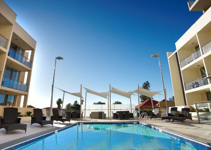 Quest Scarborough - Tourism Caloundra 2