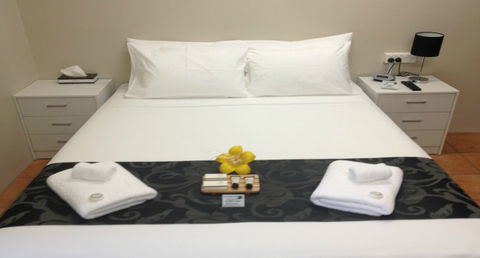 The Leprechaun Resort - Tourism Caloundra 1