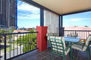 Arrival Accommodation Centre - Tourism Caloundra 5