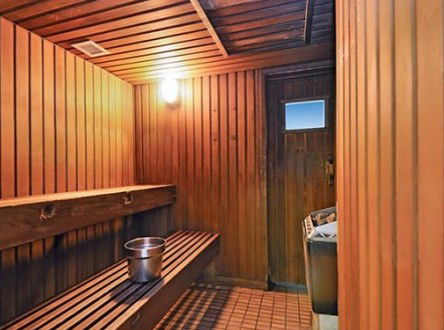 Sandy Point Beach Resort - Tourism Caloundra 2