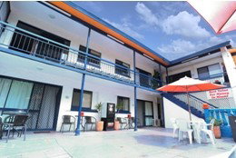 Miami Shore Motel - Tourism Caloundra 1