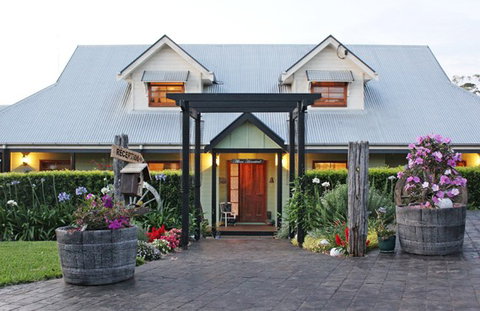 Allara Homestead Bed & Breakfast - Tourism Caloundra 0