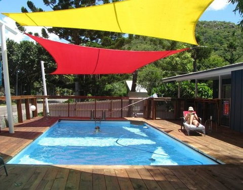 Arcadia Beach Guest House - Tourism Caloundra 2