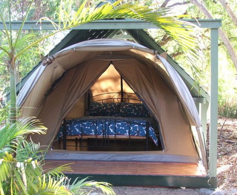 Arcadia Beach Guest House - Tourism Caloundra 3