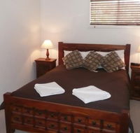Beachside Holiday Units - Tourism Caloundra