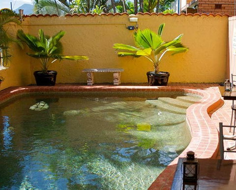 Adobe Motel - Tourism Caloundra 1