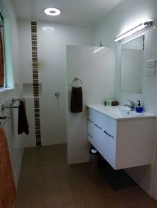 Atherton Hinterland Motel - Tourism Caloundra 2