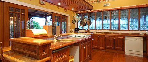 Franklin Villa - Tourism Caloundra 2