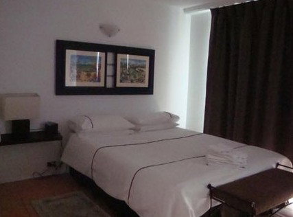 Bonapartes Serviced Apartments - Tourism Caloundra 4