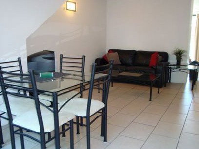 Bonapartes Serviced Apartments - Tourism Caloundra 5