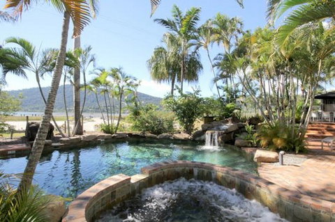 Best Western Colonial Palms Motor Inn - Tourism Caloundra 0