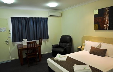 Bluewater Harbour Motel Bowen - Tourism Caloundra 4
