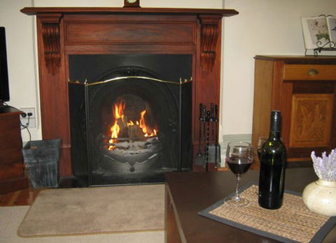 Amalie Cottage Waikerie - Tourism Caloundra 1