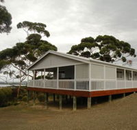 Oyster Bay Retreat - Tourism Caloundra