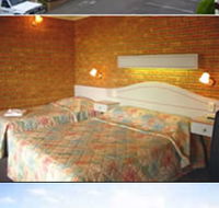 Twofold Bay Motor Inn - Tourism Caloundra