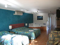 Coral Cove Resort & Golf Club - Tourism Caloundra 1