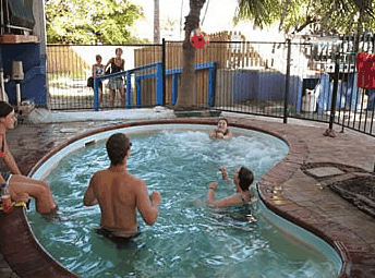 Globetrotters Budget Accommodation - Tourism Caloundra 0