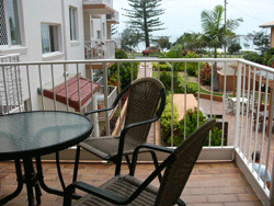 Burleigh Point Apartments - Tourism Caloundra 1