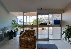 Burleigh Beach Tower - Tourism Caloundra 2