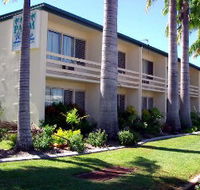 Palm Waters Holiday Villas - Tourism Caloundra