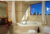 The Crest Hotel - Tourism Caloundra 0